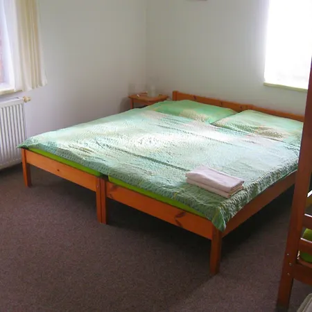 Apartamento Na Slučím Tahu Prasily
